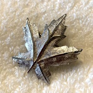 Vintage Signed Coro Brooch Silver Tone Maple Leaf Textured Pin